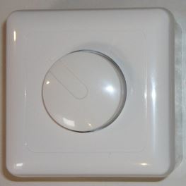 VARIATEUR A ENCASTRER(S.CABLE)  1.5A